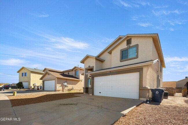 Building Photo - 11632 Mesquite Miel Dr