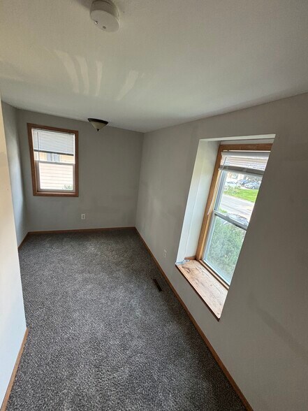Building Photo - 4131 55th St