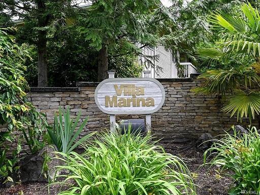 Entry - 17305 NE 45th St