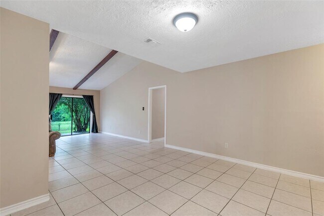 Building Photo - 19607 Swiftbrook Dr