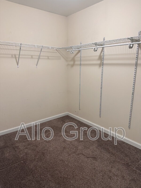 Building Photo - 51 N Bellwoode Dr