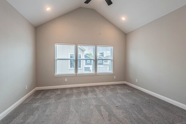 Building Photo - 5431 Camaguey St