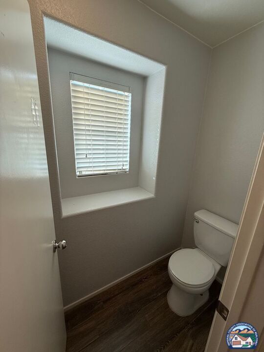 Building Photo - 642 Brewer Rd