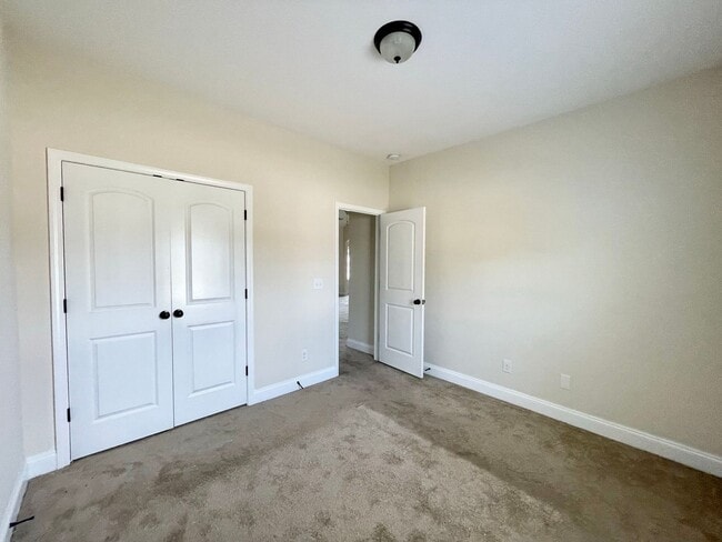 Building Photo - Emanuel Creek Subdivision