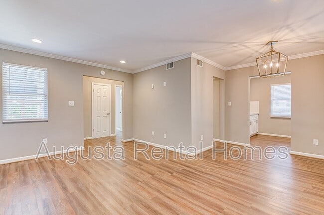 Building Photo - 1402 Johns Rd