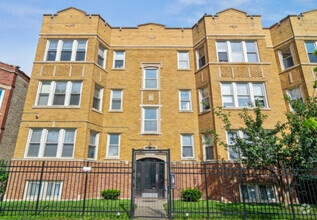 Building Photo - 1903 N Harding Ave