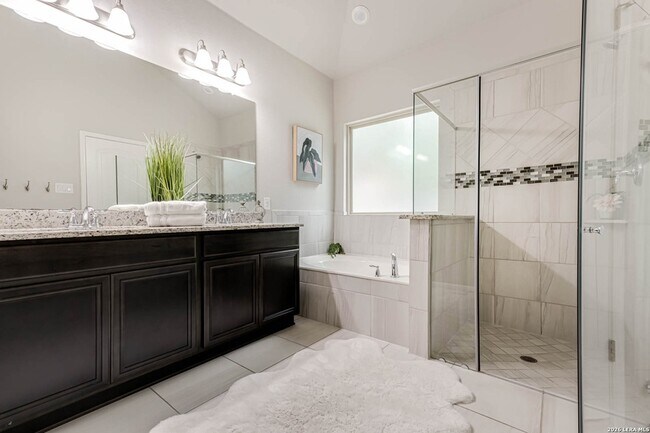 Building Photo - 16510 Paso Rio Crk