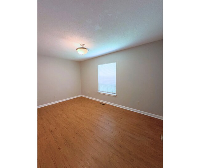 Building Photo - 8881 Millard Lee Ln