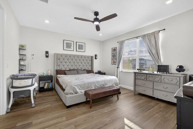 Building Photo - 1543 Stockbridge St