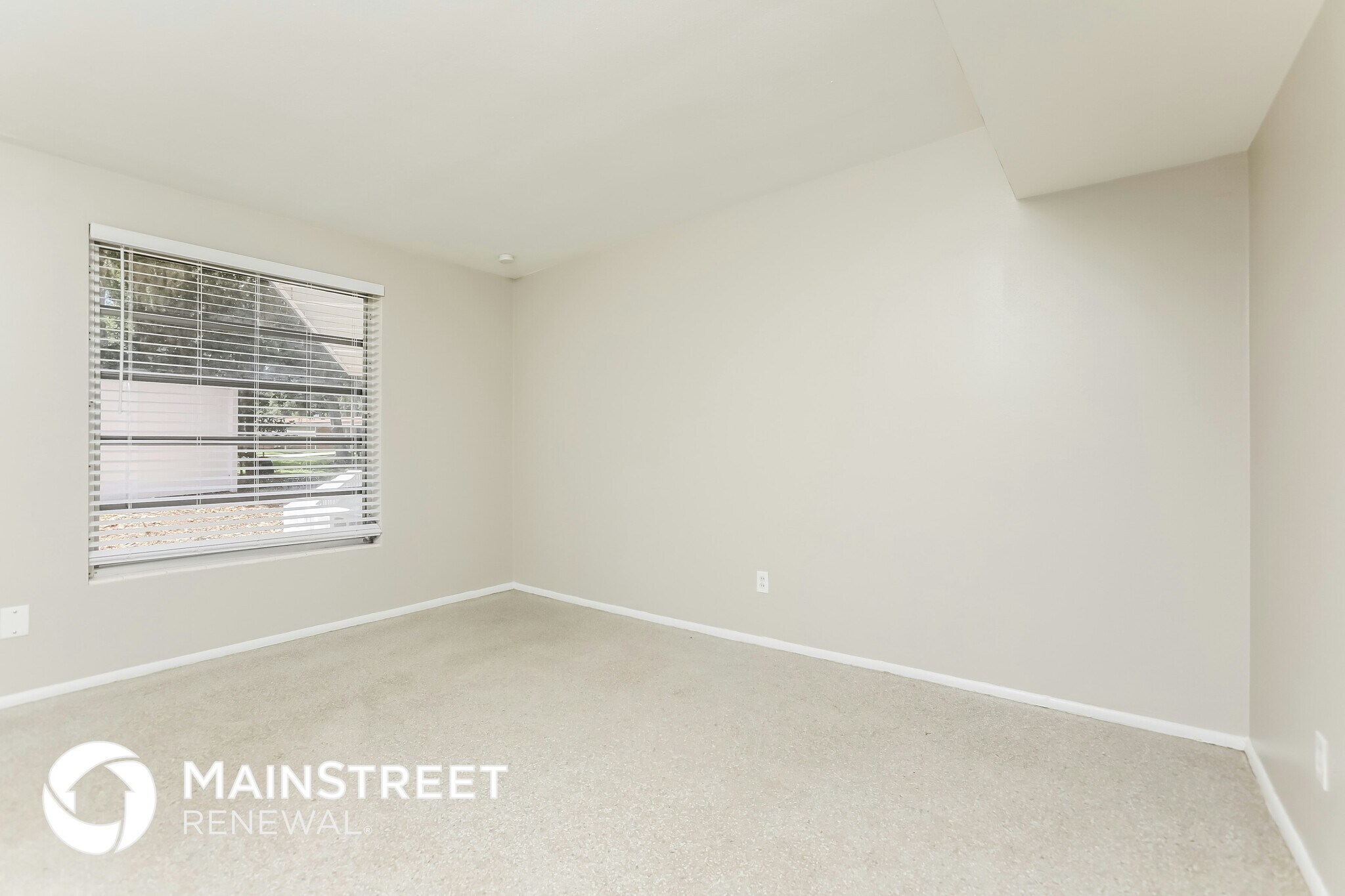 Building Photo - 5205 Haverhill Dr