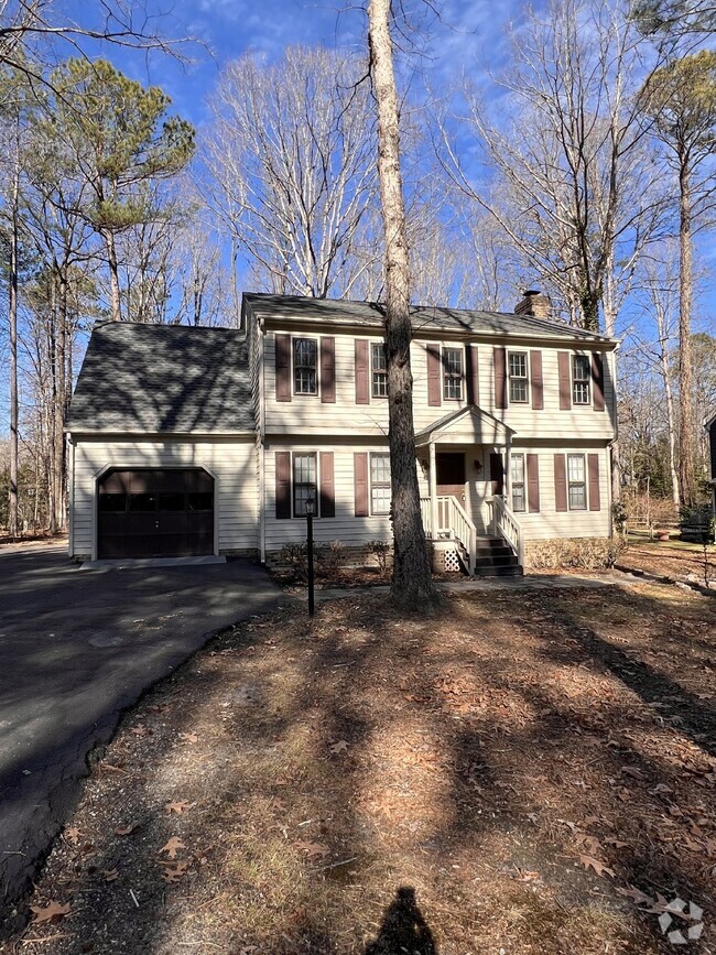 Building Photo - Midlothian 4 Bed/2.5 Bath in Ideal Locatio...