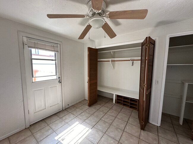 Building Photo - 1230 Devon Ln