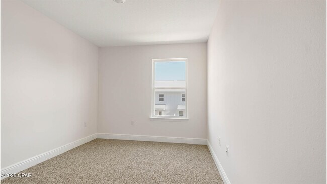 Building Photo - 459 Melrose Wy