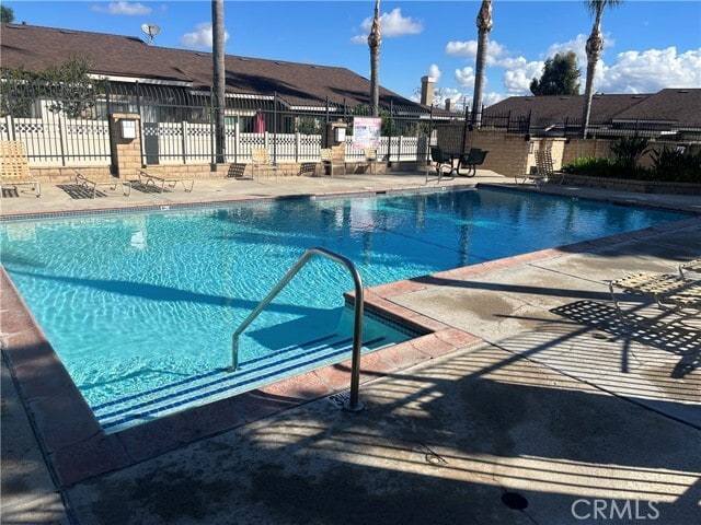 Building Photo - 855 Tangerine St