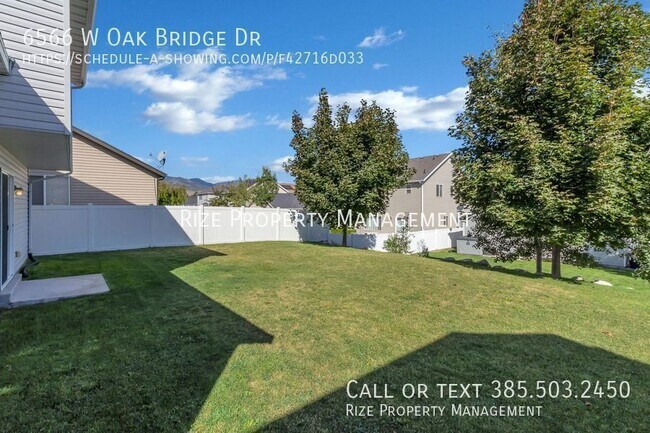 Building Photo - 6566 Oak Bridge Dr