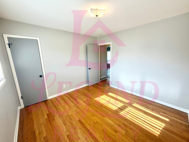 Building Photo - 3720-3722 Brown Road