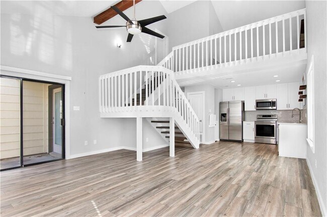 Building Photo - 1748 Ohlen Rd