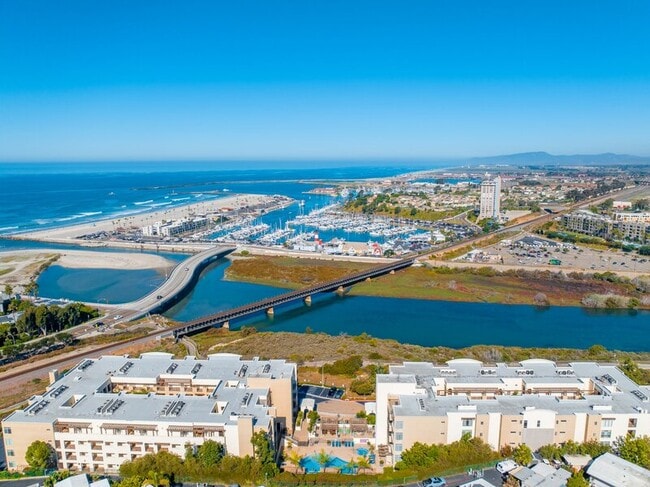 Building Photo - 1019 Costa Pacifica Way