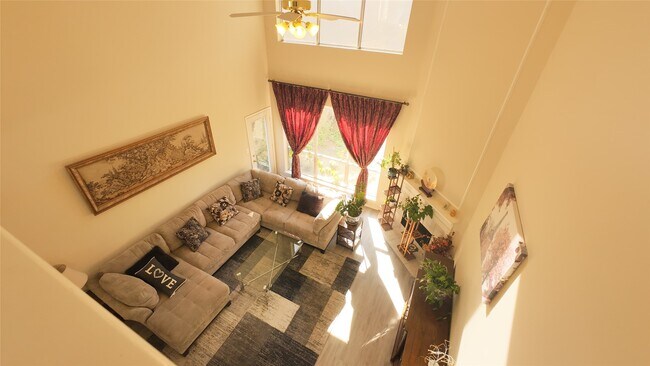 Building Photo - 4111 Creek Ridge Ln