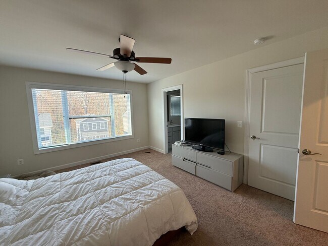 Building Photo - 3153 Horizon Rd