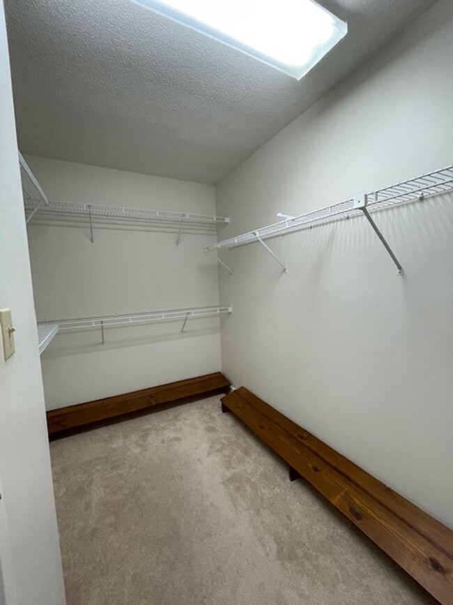 Building Photo - City of Maryville 37801 - 2 bedroom, 2 bat...