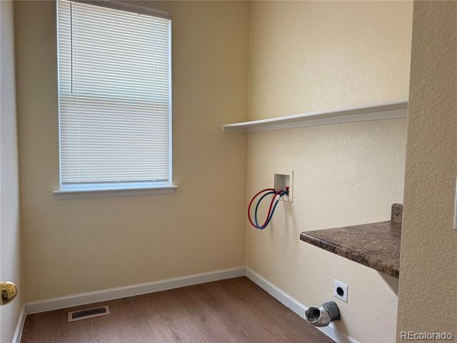 Building Photo - 11376 Jersey Dr