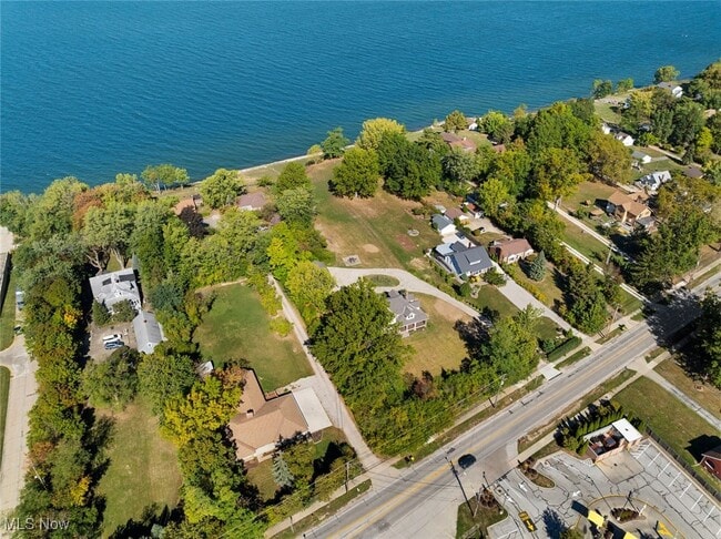 Building Photo - 31103 Lakeshore Blvd