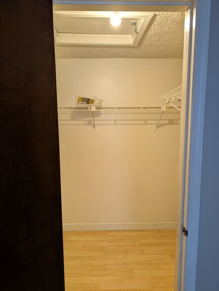 Master closet - 13469 Demetrias Way