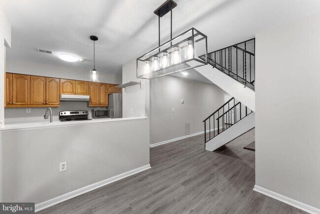 Building Photo - 11331 Headlands Ct