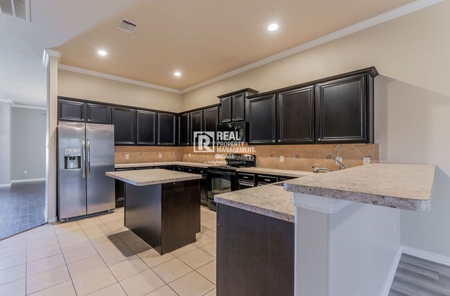 Building Photo - Modern Two-Story 4-Bedroom Home in Frisco ISD!