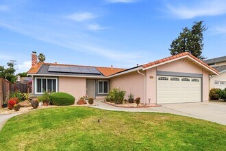 Building Photo - 33588 Bardolph Cir