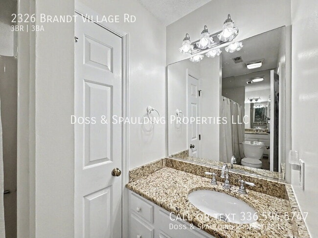 Building Photo - 2326 Brandt Village