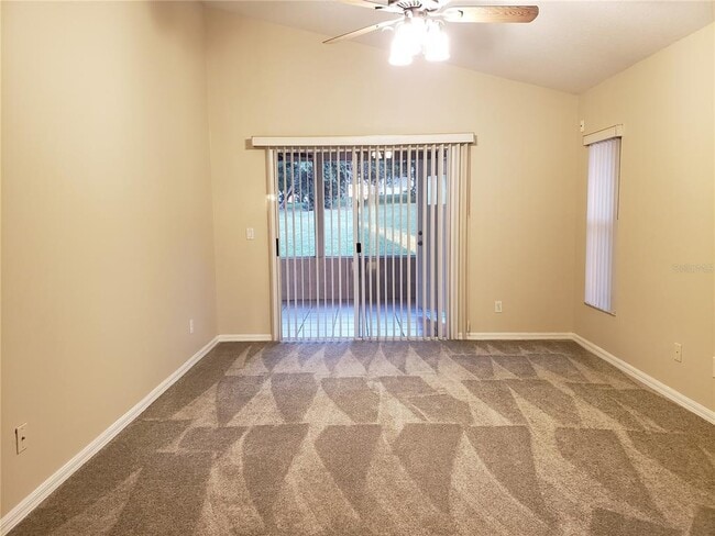 Building Photo - 1612 Sweetwater W Cir