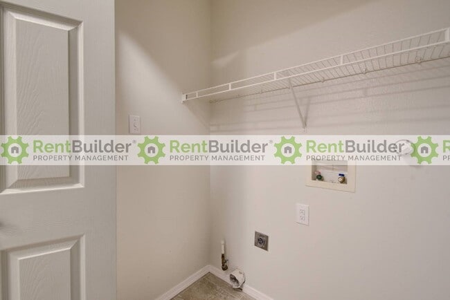 Building Photo - FALL SPECIAL: RENT THIS BEAUTIFUL HOME NOW!