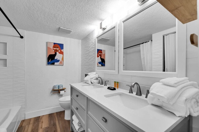 Building Photo - 3151 NW 69th St