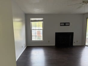 Building Photo - 1483 Keys Crossing Dr NE