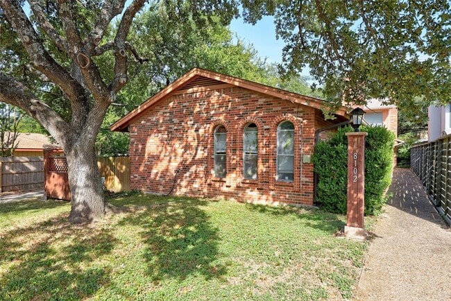Building Photo - 8102 Ceberry Dr