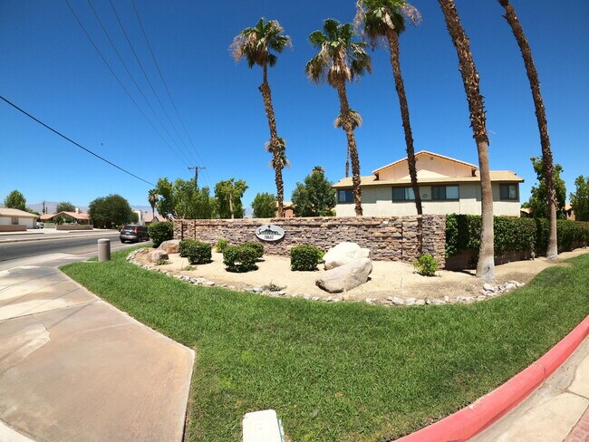 Building Photo - 78650 Ave 42 Ave