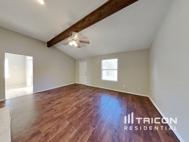 Building Photo - 4212 Ticino Valley Dr