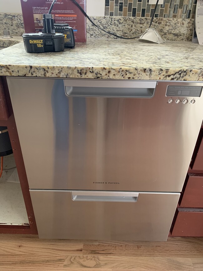 Fisher Paykel Dishwasher: allows for individual drawer of dishes to be washed separately/together - 1726 Corey St