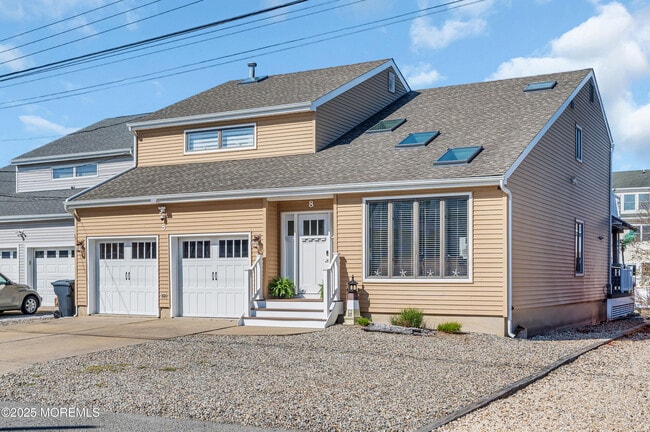 Building Photo - 8 Bahia Ct