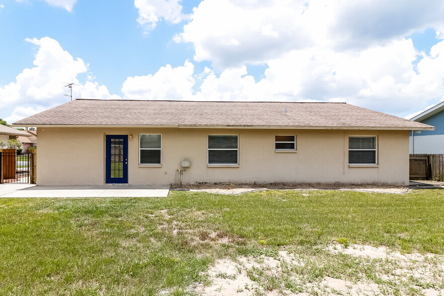 Building Photo - 9143 Hawkins Ct