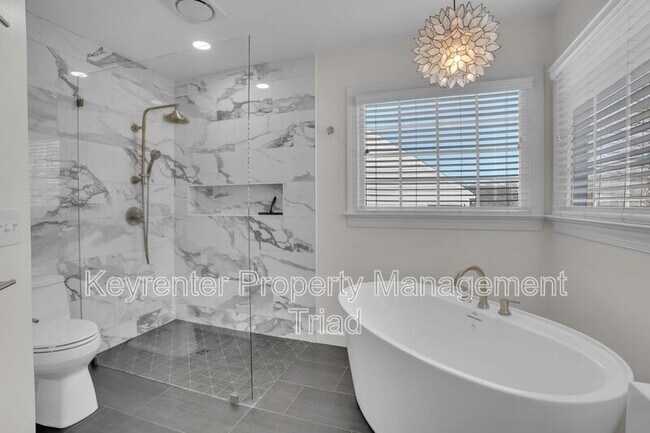 Building Photo - 5417 Cragganmore Dr