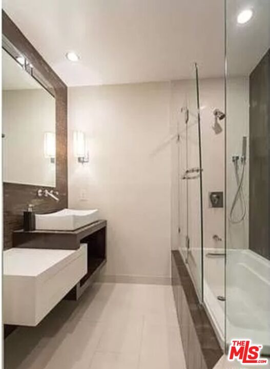 Building Photo - 1406 Camden Ave