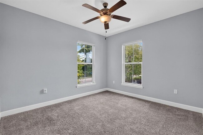 Building Photo - 2839 SW 87th Dr