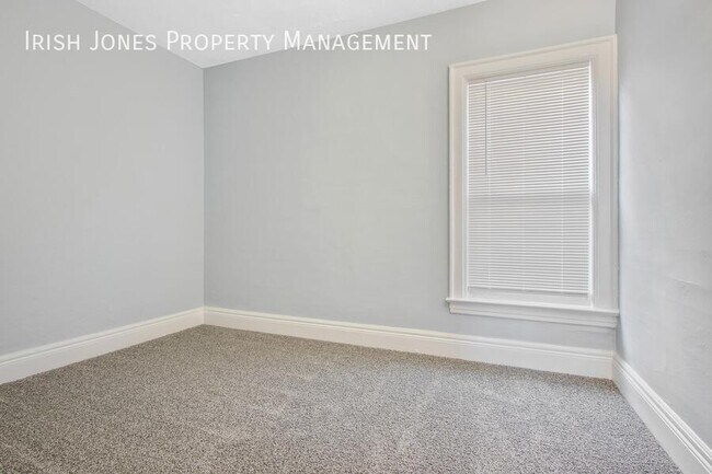 Building Photo - 1514 William St