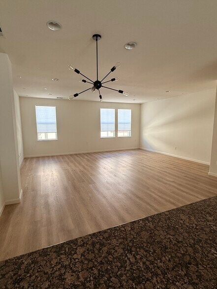 Living and Dining - 677 Luz del Sol Loop