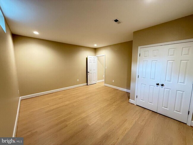 Building Photo - 9316 Stoney Run Pl