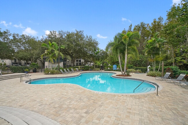 Building Photo - 8516 Island Breeze Ln