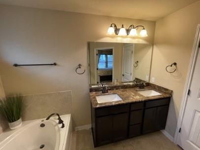 Building Photo - 120 Mystic Hollow